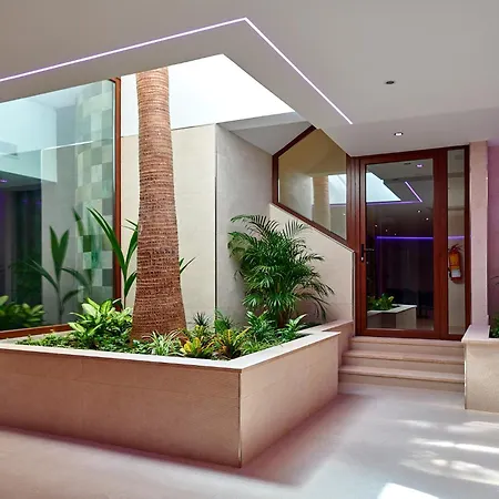 Aparthotel Ponent 3*